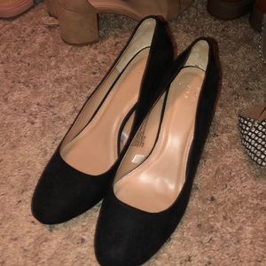Women’s Black  Heel